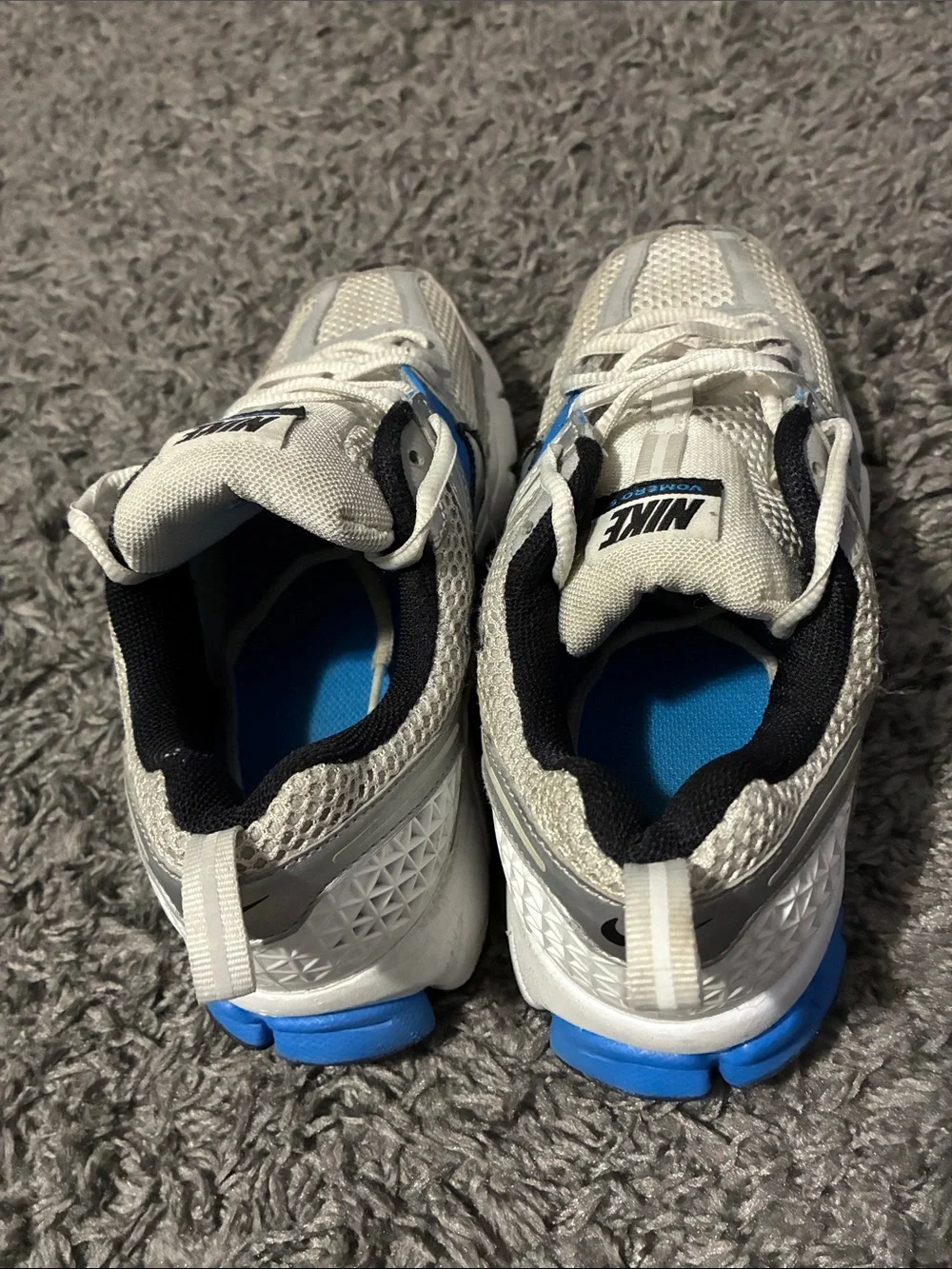 Nike vomero 5